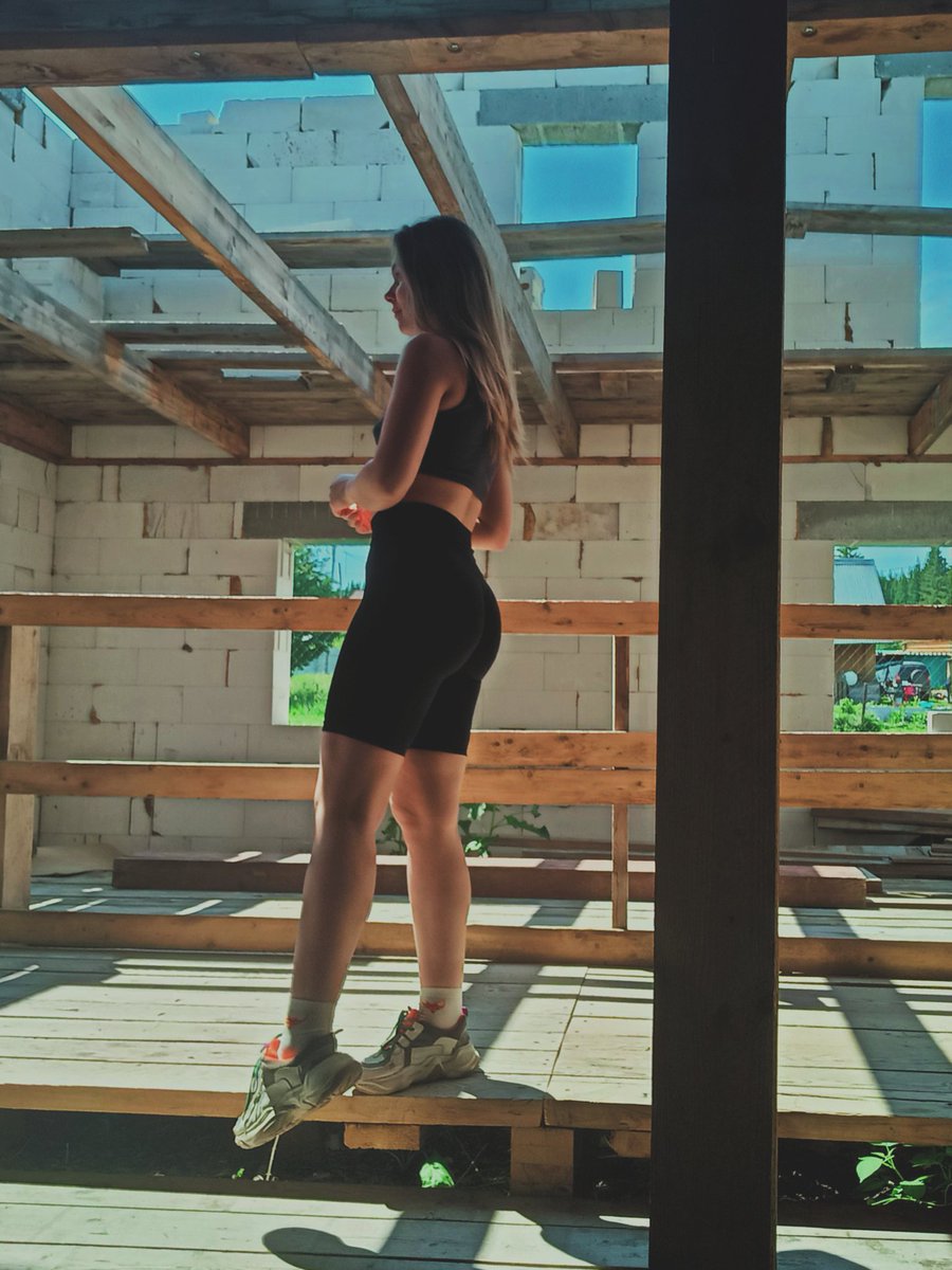 SABLECATT's tweet photo. a week of vacation for the first time in six months โจ I can relax a little and take a break from everything ^^
I'll post new drawings and finished orders when I get back โจ
#LakeSummer #vacation #girl #sportswear #cat #camping #summertime https://t.co/YAWtDRi23y