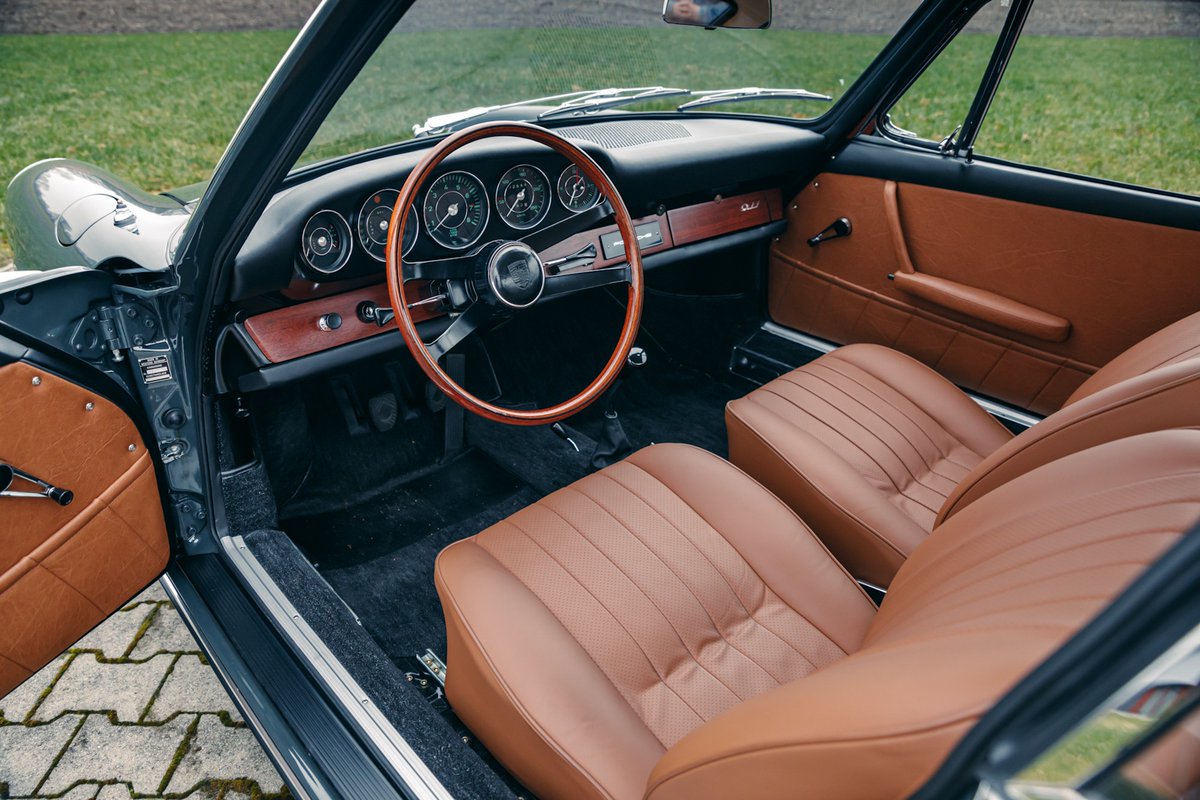 Rinoire's tweet photo. #Porsche 911 2.0 Coupe
📸  Keno Zache https://t.co/k5fpQiuFkq