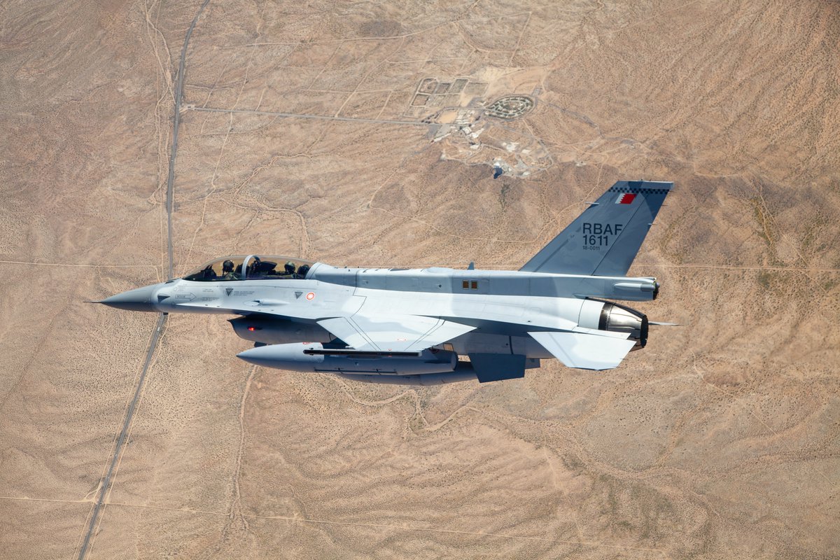 PciProductions's tweet photo. The new Bahrain Block 70 F-16D arriving at Edwards AFB for its first series of flight tests. Aerial Photographer Christian Turner got some great images of its arrival fresh off the line. https://t.co/XDoYzPj0nd