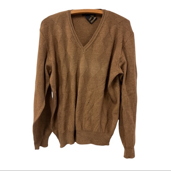 So good I had to share! Check out all the items I'm loving on <a href="/Poshmarkapp/">Poshmark</a> from <a href="/KaarenIannello/">Kaaren Varchetto-Iannello</a> #poshmark #fashion #style #shopmycloset #tokidoki #santacaterina: posh.mk/Za3b2UULlBb