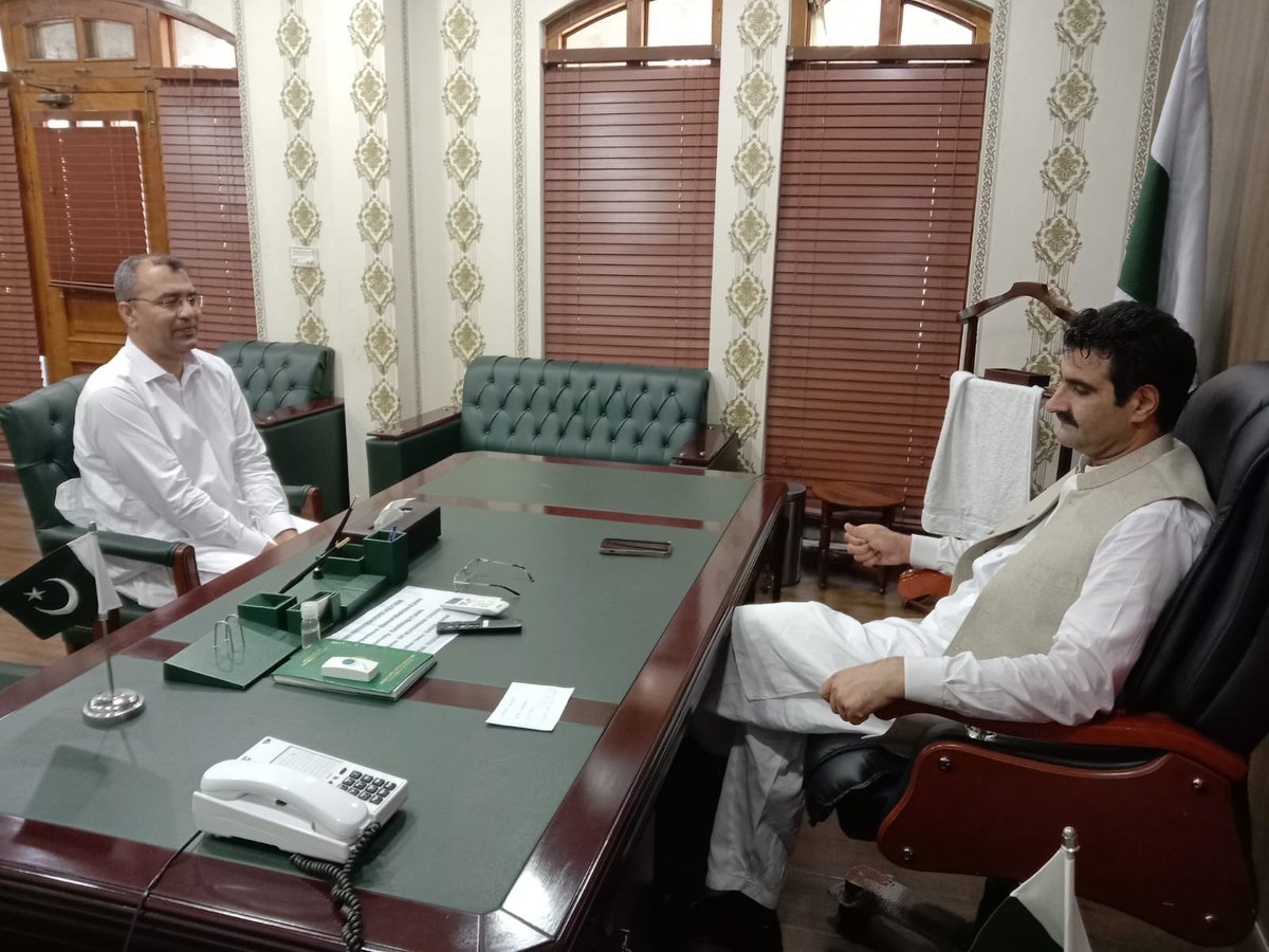 HManzoorkhan's tweet photo. صوبائی وزیر ایکسائز اینڈ نارکوٹکس کنٹرول حاجی منظور خان آفریدی سے مختلف سول حکام اور زعماء کی سول سیکرٹریٹ پشاور میں ملاقات اور فریضہ حج ادائیگی پر مبارکباد و نیک خواہشات کا اظہار https://t.co/MpHGZLNpda