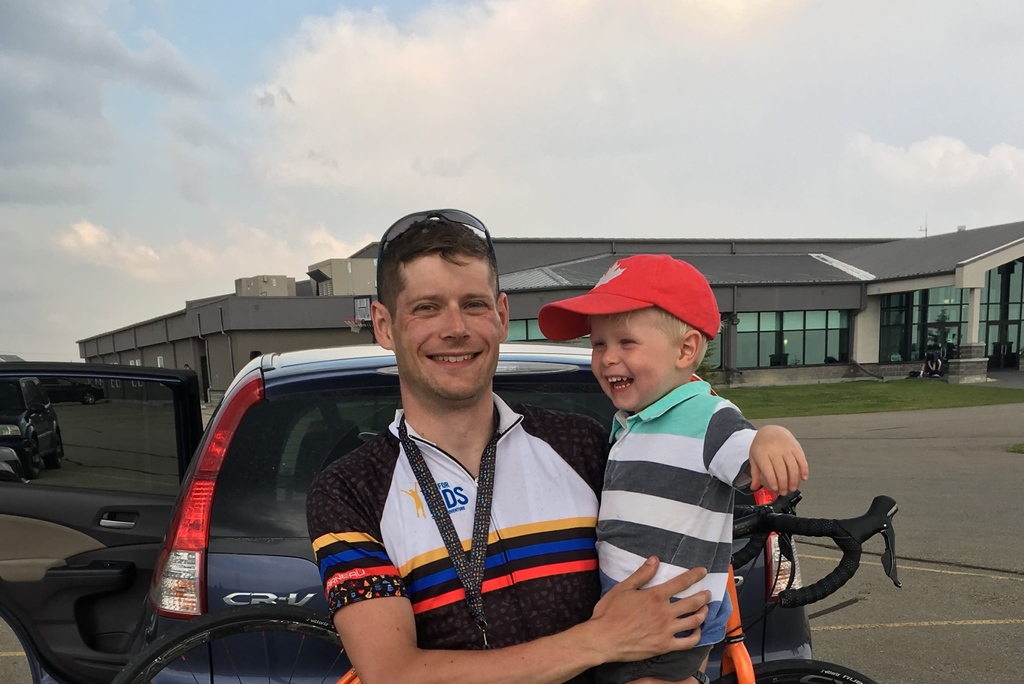 Eight Ounce Coffee tweet media