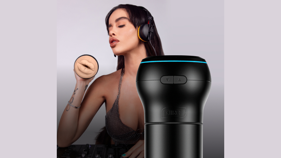 XBIZ (@xbiz) on Twitter photo Kiiroo Debuts 'PowerBlow' Interactive Suction Device, Victoria June 'Feel' Stroker <a href="/lavictoriajune/">Victoria June</a> @kiiroo xbiz.com/news/275413/ki… Kiiroo Debuts 'PowerBlow' Interactive Suction Device, Victoria June 'Feel' Stroker <a href="/lavictoriajune/">Victoria June</a> @kiiroo xbiz.com/news/275413/ki…