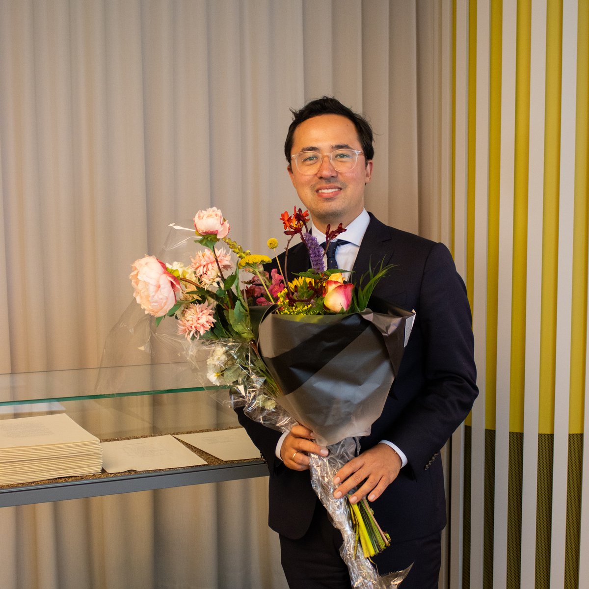 Maidenspeech! 🥳

Vandaag mocht <a href="/randymartens/">Randy Martens</a>  zijn eerste speech als senator houden tijdens het debat over de Voorjaarsnota. Randy zal zich in de fractie bezighouden met Financiën en Defensie.

Leuk feitje: Randy is op dit moment het jongste lid van de Eerste Kamer! 👀