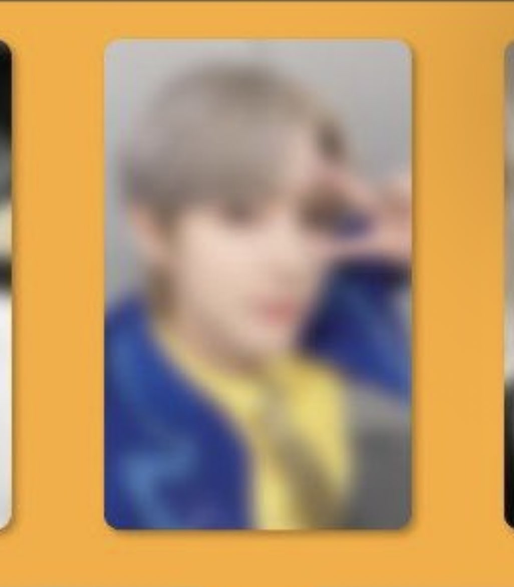 renjunthelight's tweet photo. renjun’s outfit for the bandina pob is from enfp renjun’s wardrobe 🤣💛💙 https://t.co/xjuCfA8UdP
