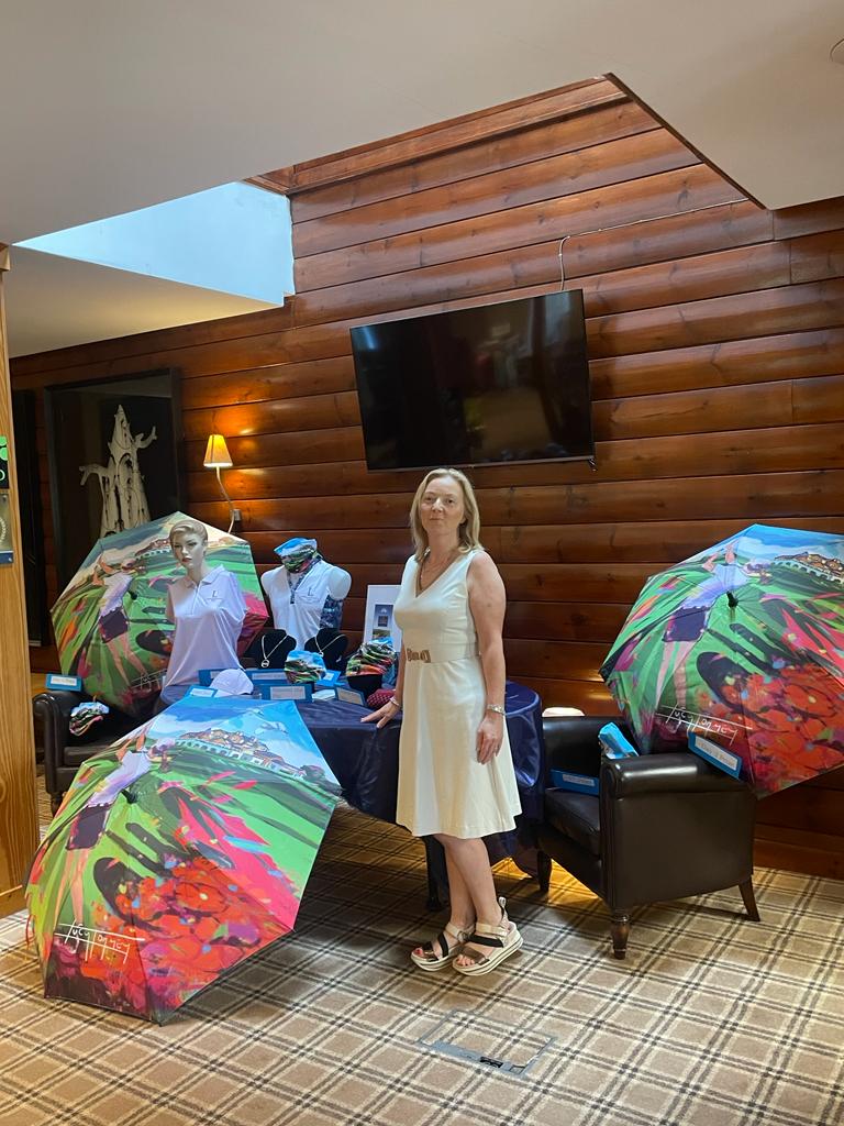 CastleMembers's tweet image. Today is the first day of, 2023 Lady Captain Valerie's prize. 

We wish Valerie and all our lady members, the very best for today and for the 2nd round, this coming Saturday ⛳ 🌷👍🏆