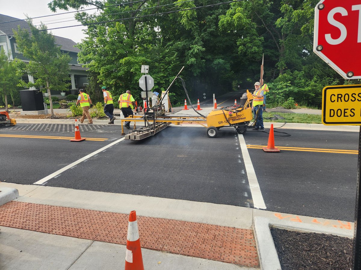 GlobeDecorative's tweet photo. @IndyParks #MononTrail continues to connect! We’re providing new #TrafficPatternsXD decorative crosswalks along Smokey Row Rd. near Rangeline Rd. & Old Meridian in @CityofCarmelIN & a decorative entryway at Kensington Place. https://t.co/H9WGZfYuQq https://t.co/vNzqcye1qx