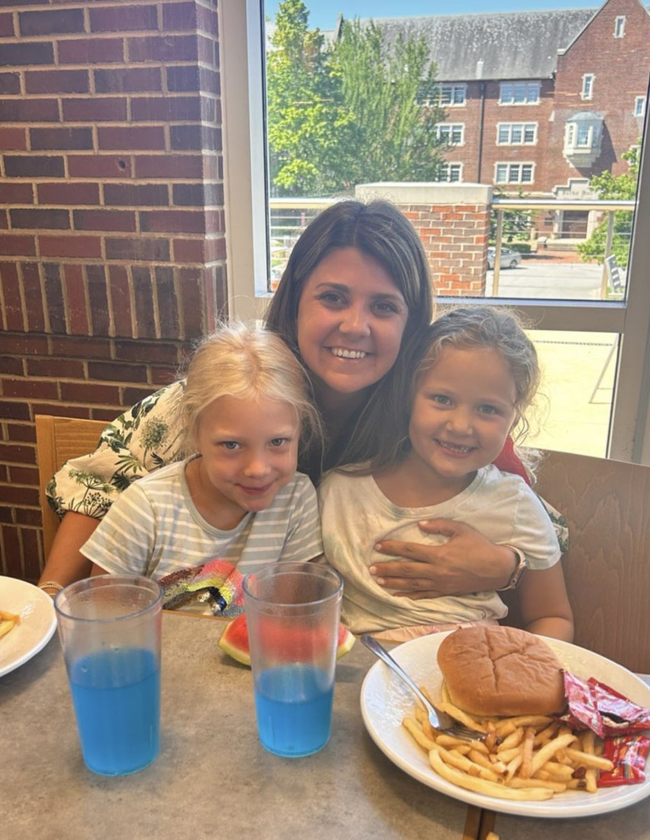 BaylorCamps's tweet photo. Love seeing the smiles at camp @baylorschool #SummerRocks https://t.co/IhAHPgLNIp