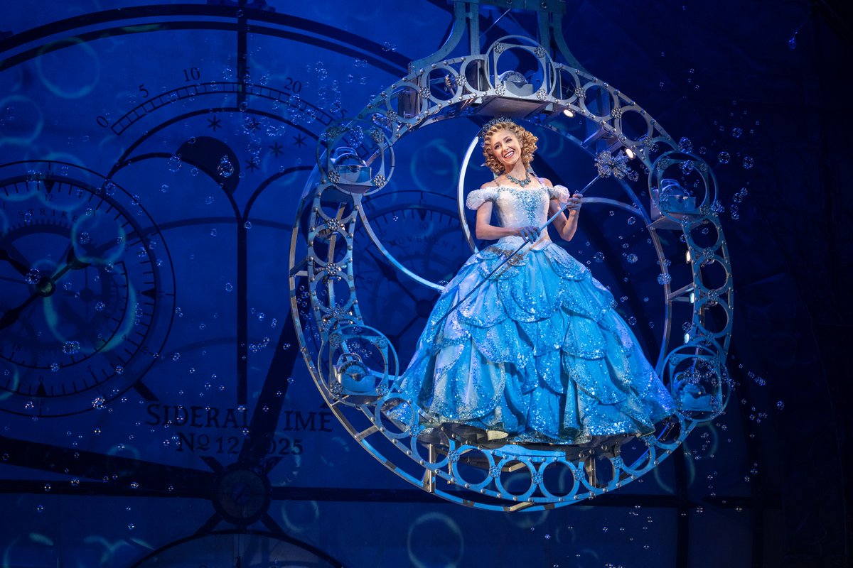Broadway In Atlanta (@broadwayatlanta) on Twitter photo We couldn't be happier to have Wicked in Atlanta at <a href="/TheFoxTheatre/">The Fox Theatre</a>. The Witches of Oz are ready for you. Get your tickets now before they fly out of Atlanta!
ποΈ: bit.ly/3pIQWp0 We couldn't be happier to have Wicked in Atlanta at <a href="/TheFoxTheatre/">The Fox Theatre</a>. The Witches of Oz are ready for you. Get your tickets now before they fly out of Atlanta!
ποΈ: bit.ly/3pIQWp0