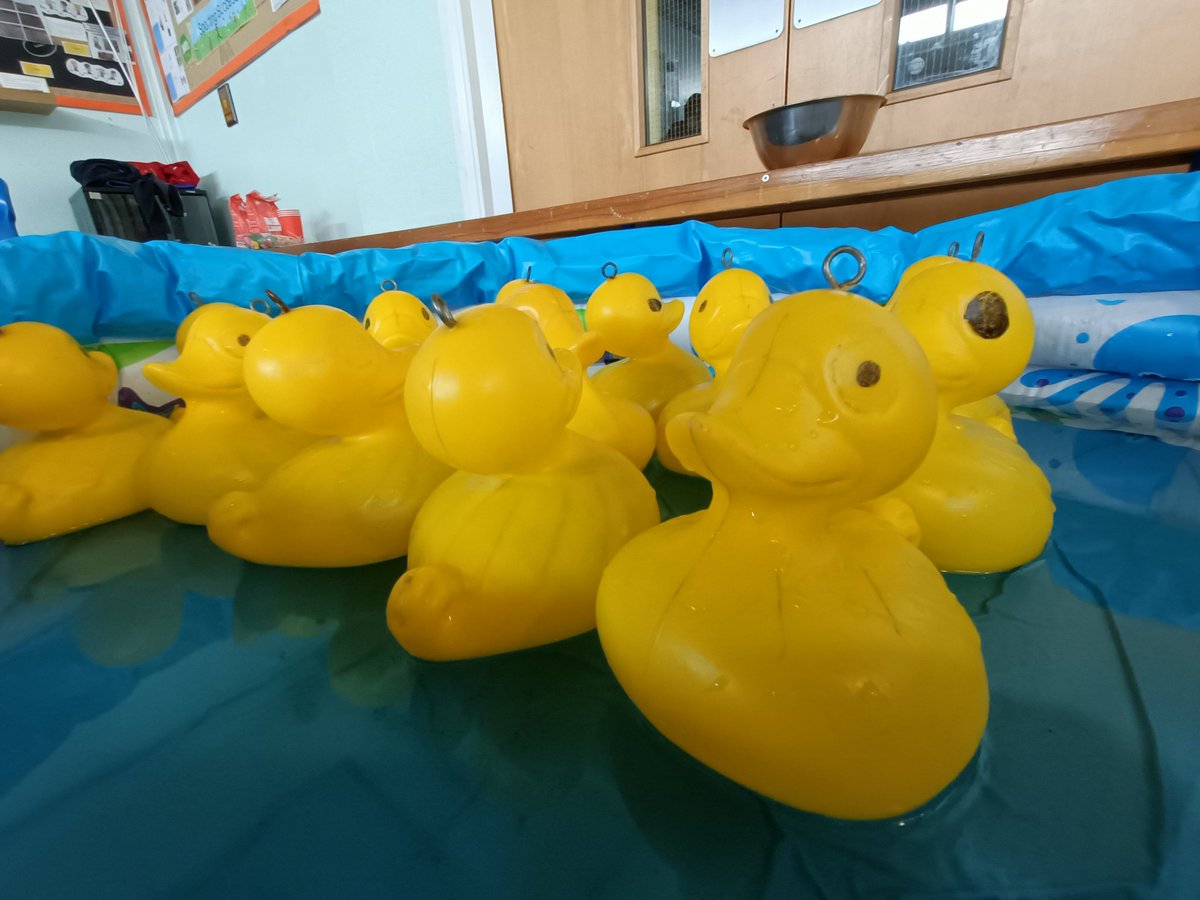LighthouseWigan's tweet photo. We're helping run @stjameswigan keys stage 2 end of year party. We're ready! https://t.co/z2zsSqKbLG