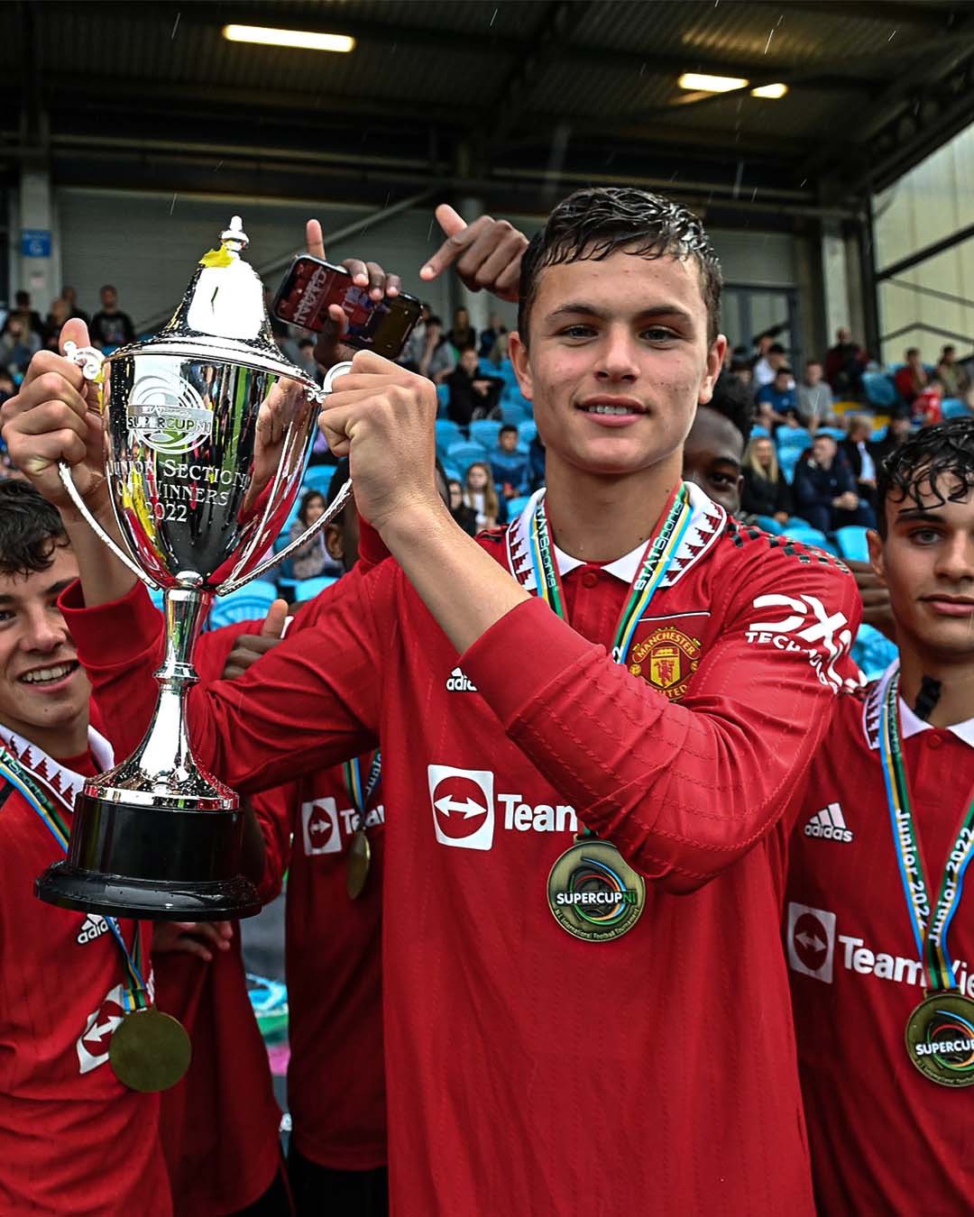 academyarena-utd-on-twitter-manchester-united-refused-to-meet