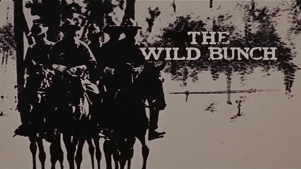 En The Wild Bunch (Sam Peckinpah, 1969), el automóvil del corrupto y sanguinario general Mapache (Emilio “Indio” Fernández) anuncia la decadencia del caballo, estandarte de una época donde las fronteras aún no eran barreras infranqueables.  Es cierto que un motor de combustión