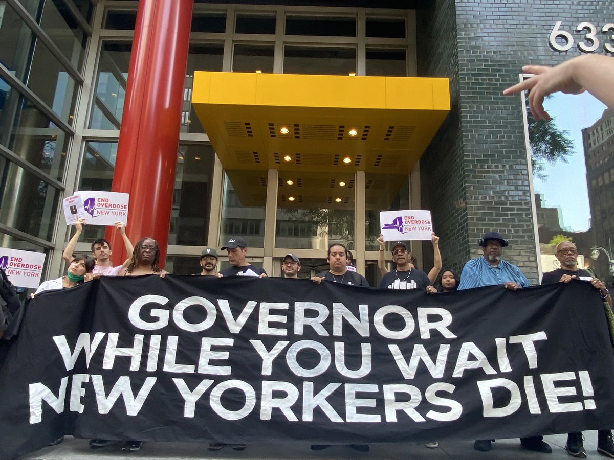 VOCALNewYork's tweet photo. HAPPENING NOW: Rally at Governor Hochul’s NYC office to protest her inaction on the overdose crisis that continues to claim the lives of New Yorkers everyday. #EndOverdoseNY https://t.co/kHk374RrTW