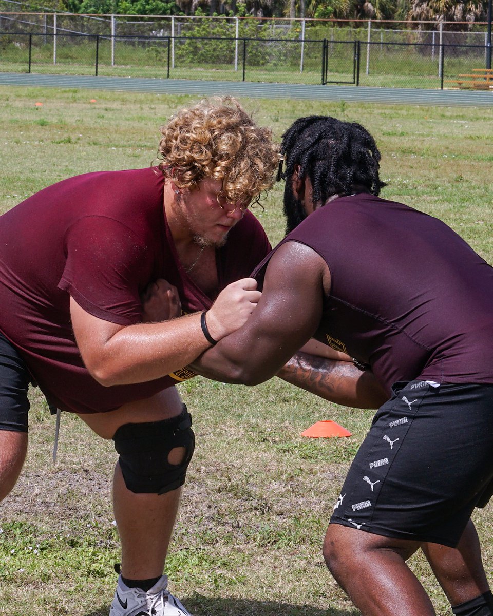uftlathletics's tweet photo. Scenes from today's @uftlfootball practice https://t.co/BZq2VrsbYK