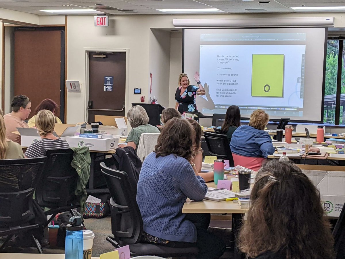 In June, 60 educators from 8 #Clackamas County school districts spent a week at Clackamas ESD learning how to deliver structured #literacy lessons fostered by the science of reading. Another week-long literacy training is planned for August; learn more! buff.ly/44VX7Fx