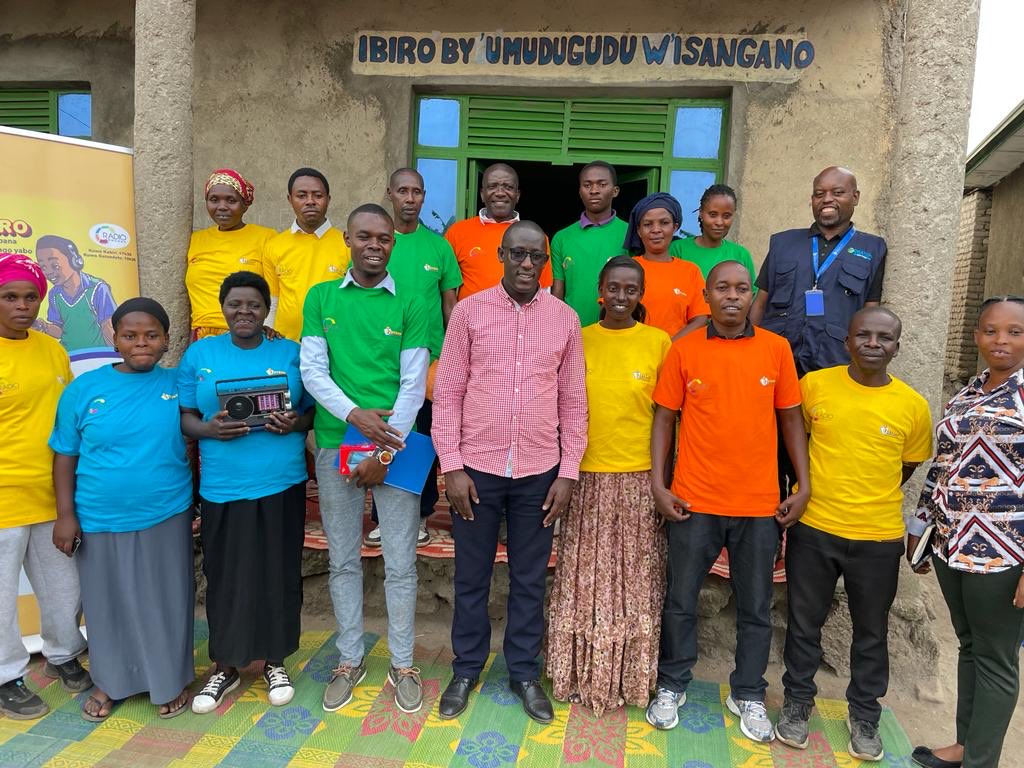 harblaise's tweet photo. Mwakoze cyane @rbarwanda ‘team, mwifatanije n’#INTAVOGERWA za @RubavuSector @RubavuDistrict mu Nteko y’Abatuye umudugudu ISANGANO,#RUKOKO Cell,
@MukamaNgoga https://t.co/ZOzYffjDjS