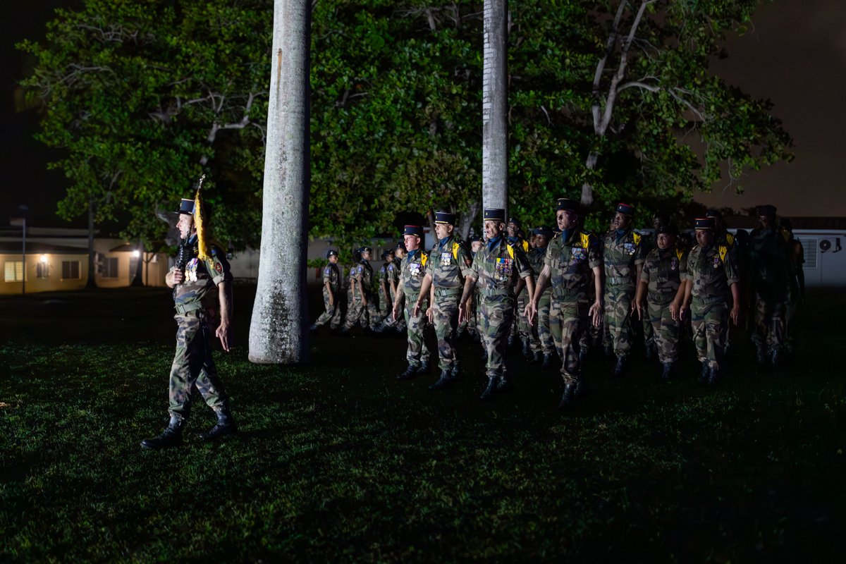 rsma_guadeloupe's tweet image. [ #PassCom ] Aujourd'hui marque un grand jour pour le RSMA de Guadeloupe.

▶️ Sous la présidence du général PELOUX, commandant du @SMA_Outremer, une cérémonie de passation de commandement a permis aux cadres et aux volontaires de dire au revoir au colonel Philippe OUTTIER.

↓