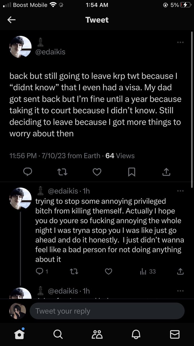 7bodies's tweet photo. @edaikis is a bitch, how about we make him leave krp for good since his bitchass wanna linger around here. For context, I was posting stuff on my priv during a very bad depressive episode and this nigga dms ME and asks ME what’s wrong. https://t.co/lHShCK8Nrz