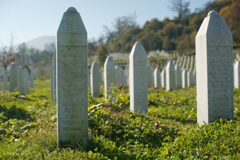 "Whatever you do, don't forget the genocide. Because a forgotten genocide is repeated."

-Alija Izetbegović, Former Chairman of the Presidency of Bosnia and Herzegovina 

Today marks the 28th anniversary of #Srebrenica, the genocide of 8372 Bosniak civilians. 

#StrongerTogether