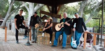 BarMainstream's tweet photo. Just 3 days away! Hickory Wind - Friday July 14! https://t.co/2QJZs1Dphr