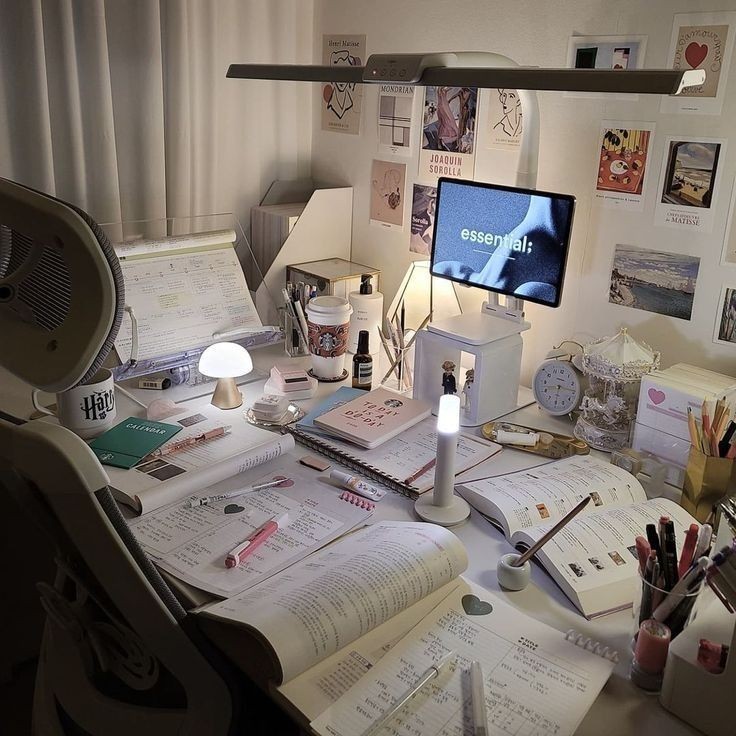 mistydly's tweet image. (⁠灬⁠º⁠‿⁠º⁠灬⁠)⁠♡ Sites grátis que todo estudante do ENEM deveria conhecer