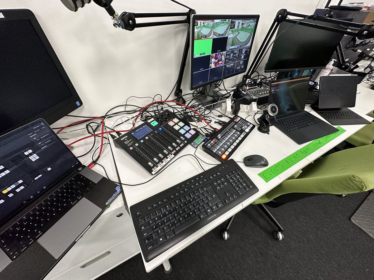 mattdevdba's tweet photo. Today was AV kit test day @CDL_Software ahead of our #AWS DeepRacer final on Thursday. #awscommunity 

I'm very grateful to the support of our amazing facilities team. They have been brilliant working across campus to get everything in place. #teamCDL https://t.co/AQrxjnKwRk