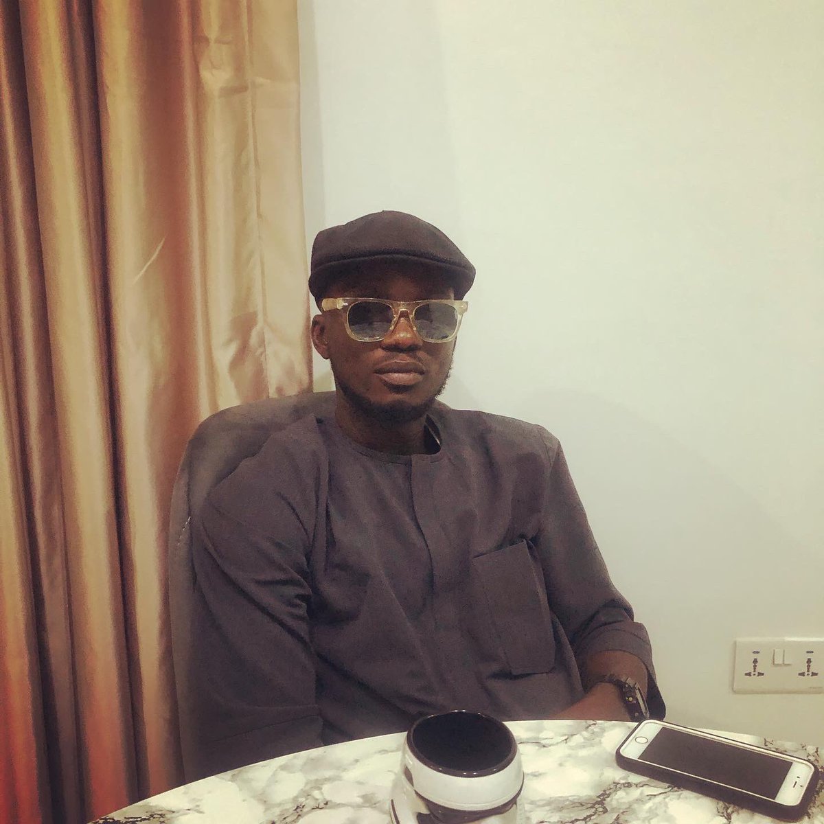 shifugod1's tweet photo. I walk like him talk like him because the scripture says in 1 John 4:17 “as he is so we are”
#saintsinMusic
#terminalgeneration
#wokegeneration https://t.co/FNXBSoUfz8