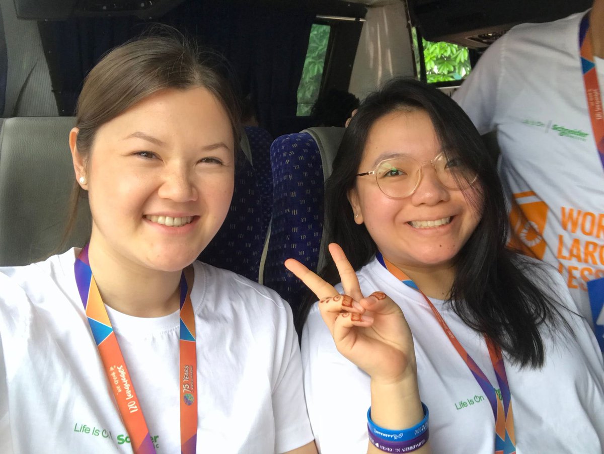 „The World Largest Lesson“ ist eine Initiative zur Förderung der Nachhaltigkeitsziele, damit Kinder lernen, wie sie zu einer besseren Zukunft beitragen können. AIESEC in Deutschland hat daran in Schulen in Mysuru, Indien, teilgenommen. #Youth4GG <a href="/AIESEC/">AIESEC</a>