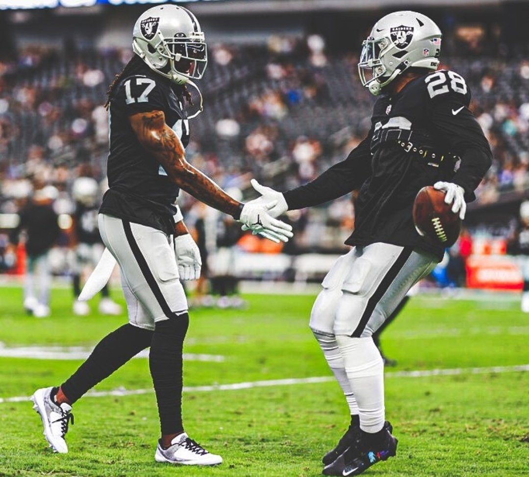 The Raiders have 6 players who are  top 5 players at their positions. 

Davante Adams
Josh Jacobs 
Kolton Miller
Maxx Crosby 
AJ Cole 
Daniel Carlson https://t.co/0QJXoQT79g