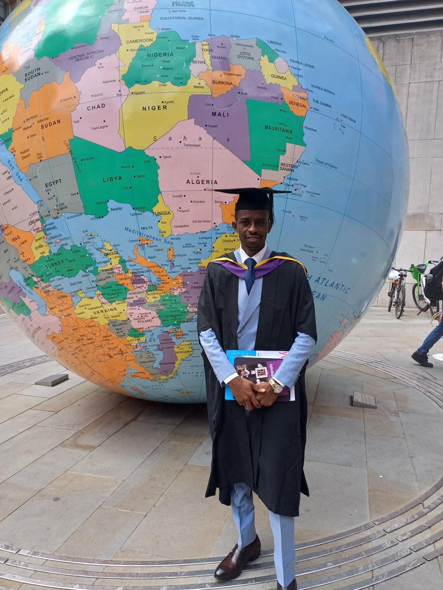 Here we go! Formal graduation ceremony at @StudyLSE, Class 2020 (Covid19 Class), for MSc Environment and Development degree.

Career move from Ibadan, NGA, to London, UK, to Edmonton, Canada. Thankful to everyone for their support. I'm thankful to God for blessings.

#PartOfLSE