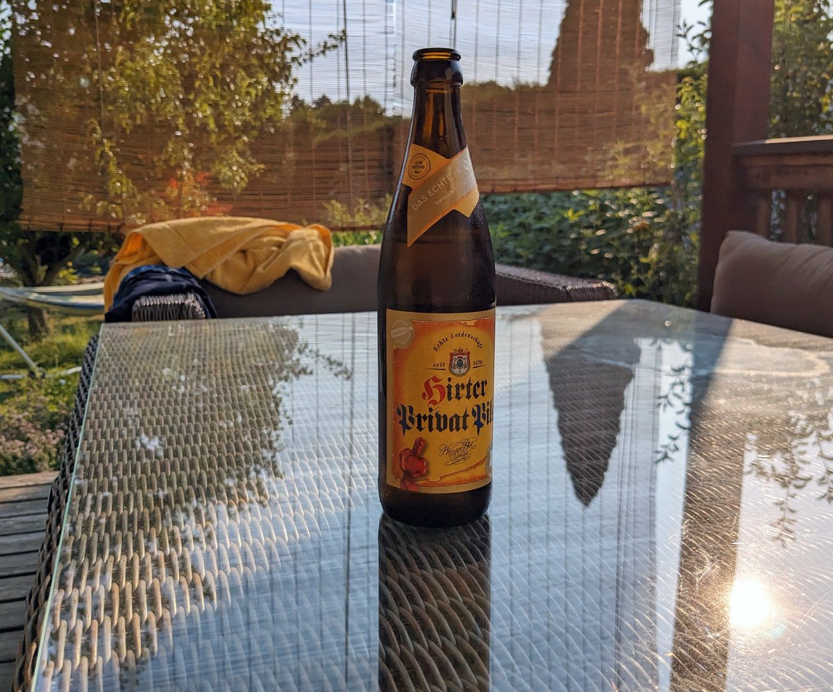 HerrHugo's tweet photo. #sodale jetzt is owa soweit🍺
Wann @TheFrog41007428 beim Hirter an mi denkt, dann tua i des a!
Prost Gemeinde🍻🍀🤗 https://t.co/arMmKw8daf