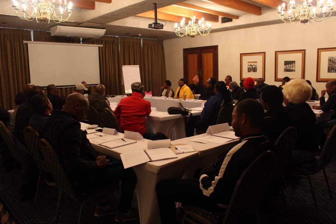 _cosatu's tweet photo. #COSATU affiliated trade unions in KwaZulu-Natal are participating in the #Ditsela courses on Political Economy, Labour Law, Occupational Health & Safety, Organizer Development classes to empower them to defend the working class
#DITSELA
#WorkersEducation
#Basebenzi https://t.co/X50g5cgdb3