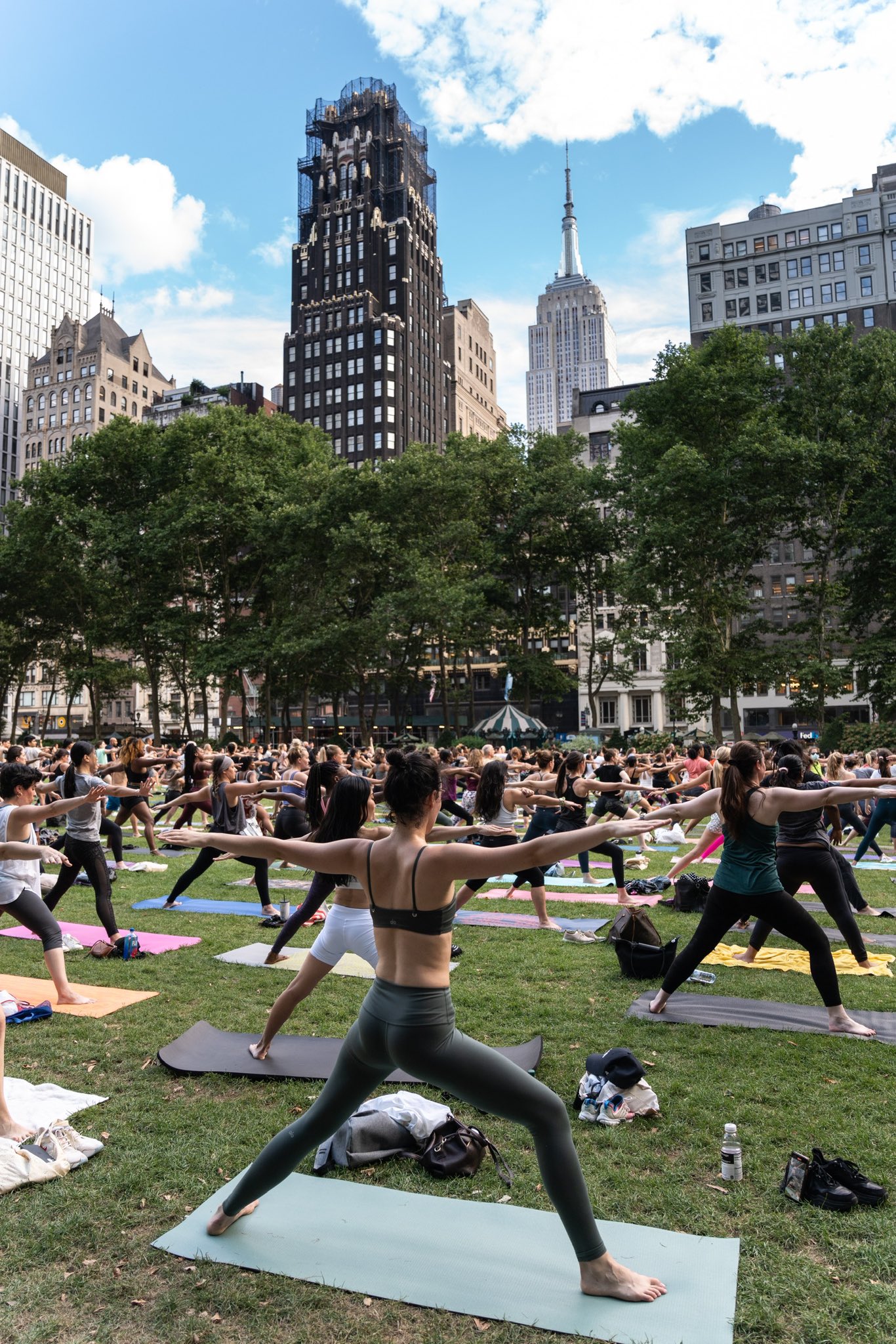 Bryant Park on Twitter "The lawn was made for yoga 🙌. We’ll see you