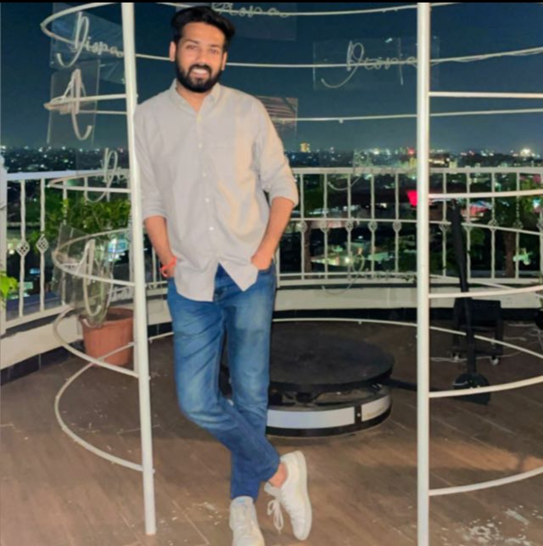mahaveerbindal's tweet photo. @SatwantAtwal @NikunjGargN @ndtv @PTI_News @DDNational @himachalkesari @livetimestv @atrivedi21 @SukhuSukhvinder @himachalpolice @HP_SDRF Sir my cousin and his friends went for manali from jaipur, last contact was on 08th July morning and no any contact since than and all of there mobiles are switched off. 
Name: Gaurav Jain
Contact no. 7062003130
Please help us.. https://t.co/DYokTnMFTq