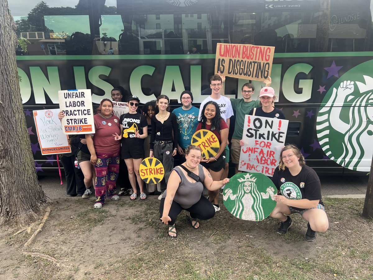 SBWorkersUnited's tweet photo. DAY TWO OF THE UNION IS CALLING BUS TOUR! 

Today, workers at 300 Snelling and 47 &amp; Cedar went on STRIKE and our allies educated customers on Starbucks’ illegal union-busting campaign. https://t.co/mwsA2Xu082