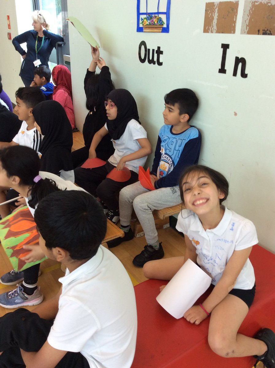 StLukesYear2R tweet media