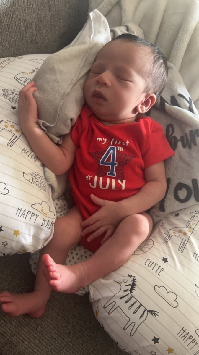 lavishjassss's tweet photo. My Munchkin 💙🥰 1 Week On The 4th , 2 Weeks Today 😘 https://t.co/zxSsIDx15v