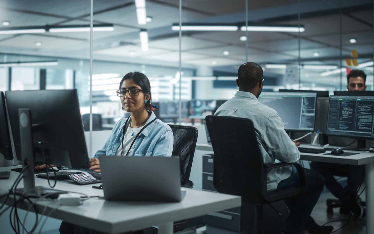 1ClassConnect's tweet image. Building an internal team of IT experts is a major commitment. Learn when to outsource IT services and how a managed solution can save you money. Click to learn more.

firstclassconnection.net/when-to-outsou…