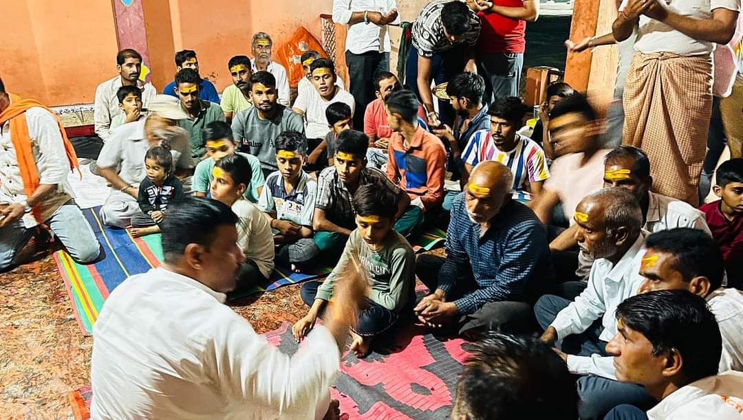 _MehtaLokendra_'s tweet photo. आज 11/07/2023 #खाचरोद_नागदा विधानसभा अंतर्गत  ग्राम #भाण्डला में #108_सुन्दरकांड के संकल्प का #85वा_सुंदरकांड  प्रसिद्ध श्री हनुमान  मंदिर में ग्राम के प्रभुत्व जनों के सानिध्य में संपन्न हुआ जिसमे बड़ी संख्या में राम भक्त शामिल हुए
#खाचरोद #नागदा  #लोकेंद्र_मेहता #बीजेपी https://t.co/gBTBHlnKDH