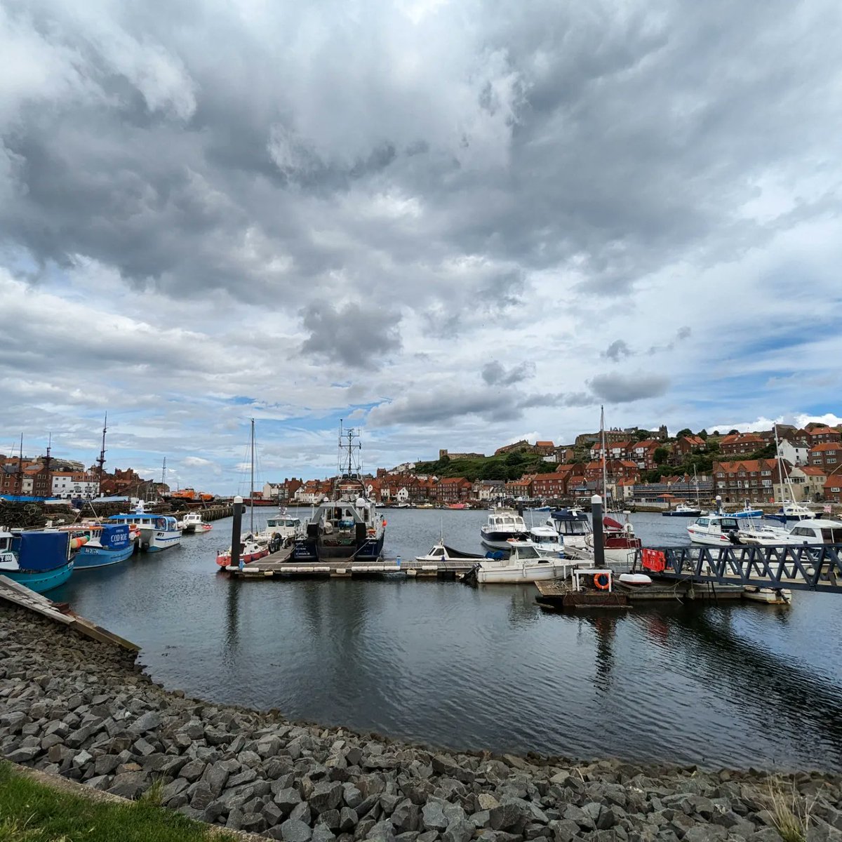 JamesAndrewsBR's tweet photo. Great visit to meet @whitbyrowing and Scarborough ARC today to learn more about both the clubs. https://t.co/jYjA4NVCIi
