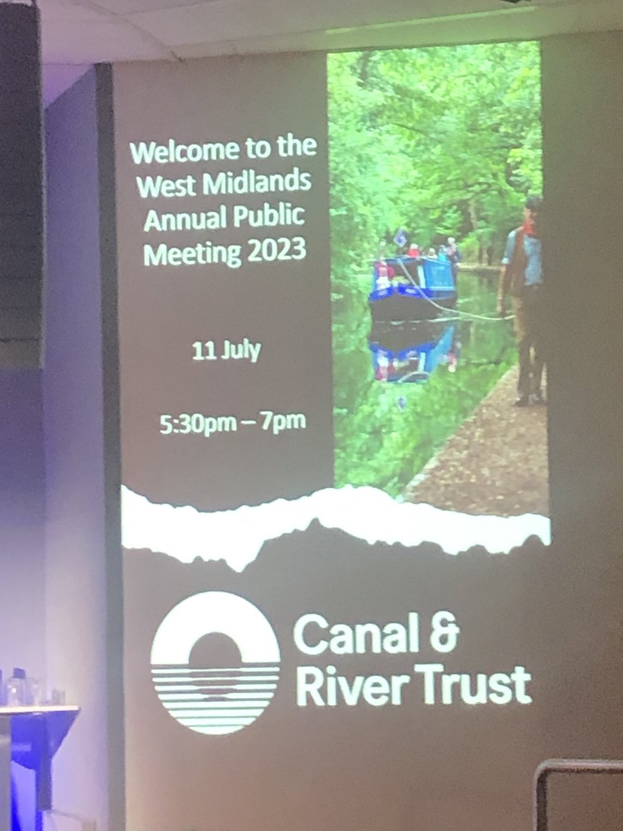 ShivajiShivaLaw's tweet photo. Great to be at @TheIET’s Birmingham venue Austin Court this evening for the West Midlands Annual Public Meeting of @CanalRiverTrust.
The opening words refer to the new active travel routes created in the run up to the Commonwealth Games.
#KeepCanalsLive #LifeIsBetterByWater https://t.co/lLYprhGN66