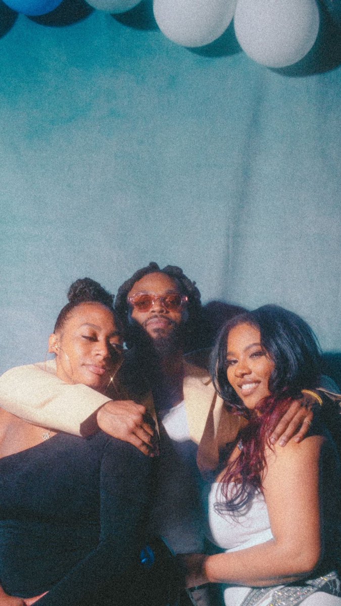 ChefSafs's tweet photo. #setgala 💙🥀 https://t.co/lxsX9xJIac