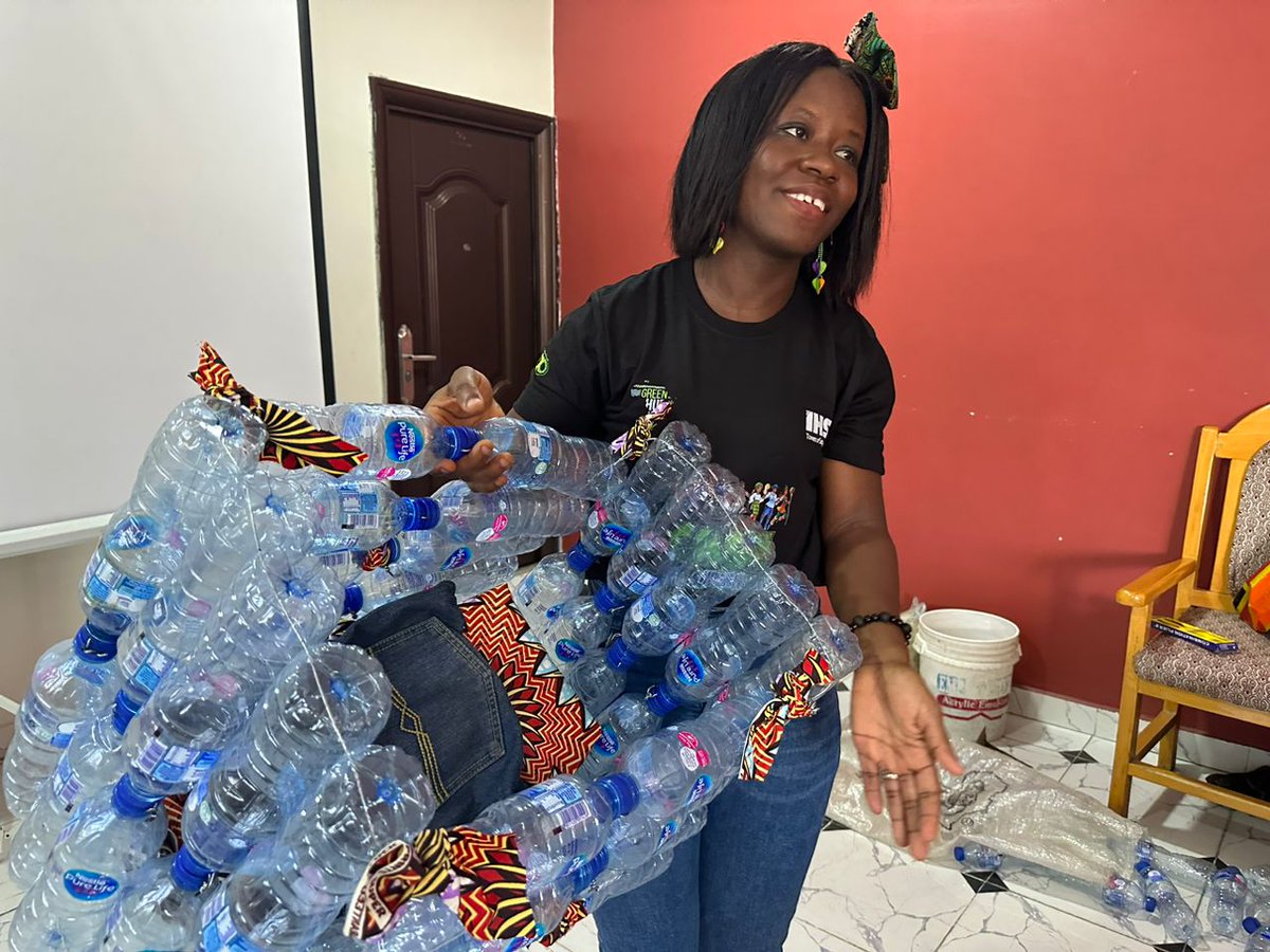 HallmarkLead's tweet image. HALI had successfully trained youths on waste recycle to reduced the effect of plastic and garbage on climate change. they were trained how to make some fashion bags from waste cloths, and to produce waste bin, plate container, hand band, etc. using plastic