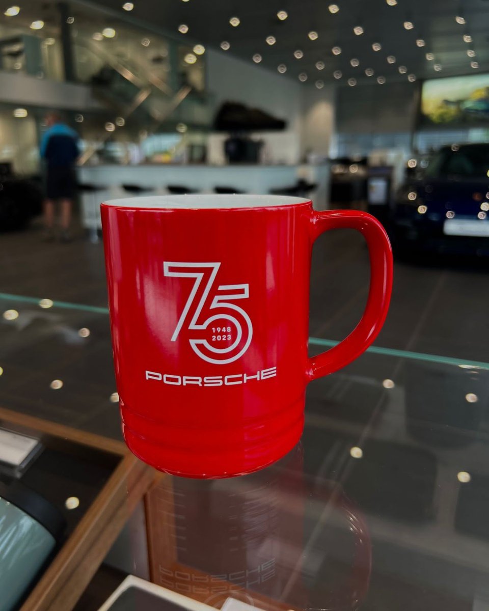 To commemorate their 75th Birthday, Porsche created some special Lifestyle items.

We have a small selection of these limited edition items available. To enquire please call on 01524911911.

#Porsche #PorscheLifestyle #PorscheLove #PorscheLife #Porsche75Years