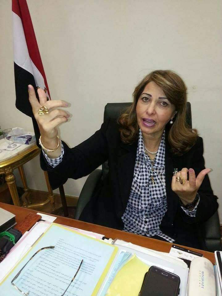 Yahia ❤مصر أم الدنيا❤ (@goldegypt) on Twitter photo @Ha_Ka_Ptah <a href="/Abdelra34550355/">Abdelrahman Ouf lwer</a> اذكر لي حضرتك خلال العشر سنين الماضيين كم قضية فساد اتمسكت و اتحقق فيها و أصدر فيها حكم بعد ما الست الي في محافظة الاسكندرية سعاد الخولي الي اخدت رشوة عمره ولا حج !!! ولا خلاص كل المسؤولين بقوا أولياء الله الصالحين و مفيش سرقة ولا اهدار مال عام @Ha_Ka_Ptah <a href="/Abdelra34550355/">Abdelrahman Ouf lwer</a> اذكر لي حضرتك خلال العشر سنين الماضيين كم قضية فساد اتمسكت و اتحقق فيها و أصدر فيها حكم بعد ما الست الي في محافظة الاسكندرية سعاد الخولي الي اخدت رشوة عمره ولا حج !!! ولا خلاص كل المسؤولين بقوا أولياء الله الصالحين و مفيش سرقة ولا اهدار مال عام