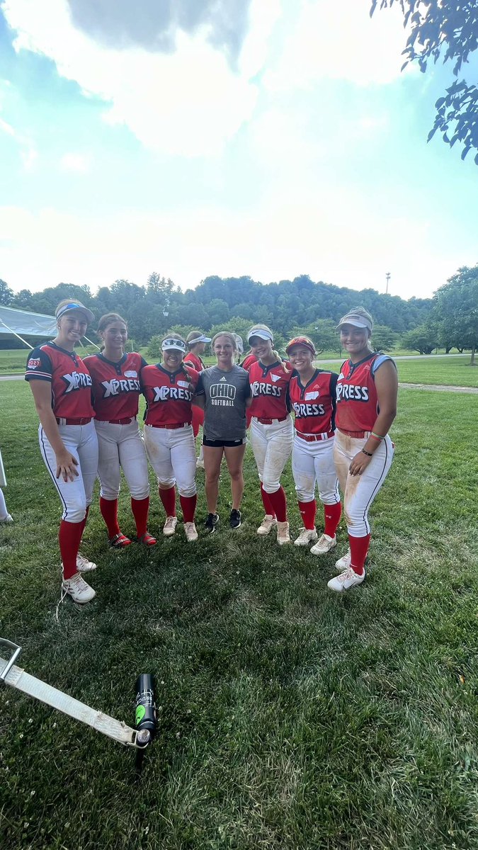 Always an amazing time at the <a href="/OhioBobcatSB/">Ohio Softball</a> camp! Thank you <a href="/Hall_J_4/">Jenna Hall</a> <a href="/DarrickBrown23/">Darrick Brown MPM</a> and <a href="/PiperSwiper/">Lillian Piper</a> for your time. Loved spending the day with my <a href="/Hutch16UMVX/">MV Express National 16U - Wendell Hutchinson</a> girls! Great to see you again <a href="/BelleHummel/">Belle Hummel</a> 🫶🏻