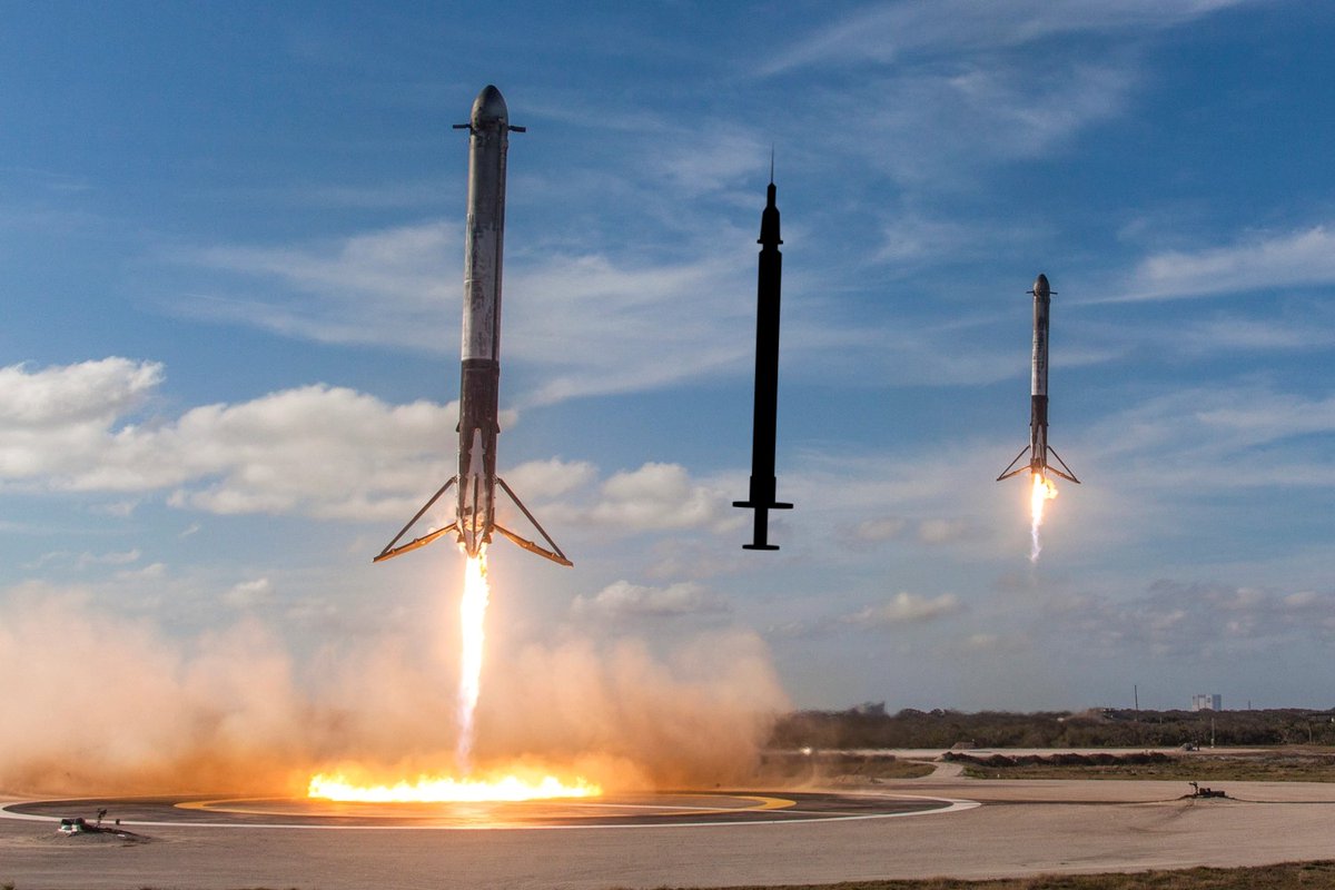 MentalsFun's tweet photo. Two hoaxes from the same snake.
#TrueEarth #FlatEarth #SpaceX #FakeX #CGIspace #FakeSpace #Plandemic #Covid #coronavirus https://t.co/DkORsZurZg