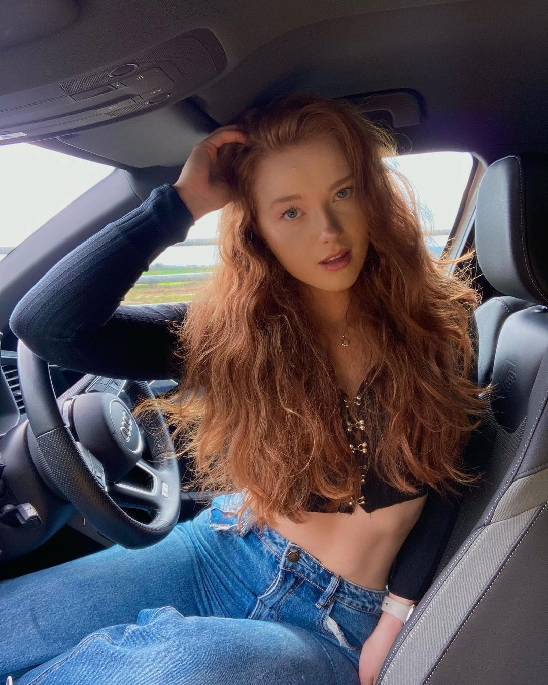 Alua on Twitter: ""As a creator, it’s challenging to respond to