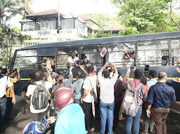 IYC's tweet photo. The rising costs of vegetables, inflation, and unemployment prompted @IYCGoa workers to stage a protest in Panaji today.
However, the police authorities ignored their legitimate grievances and took them into illegal custody. https://t.co/HSUdEiHeMk