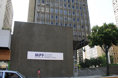 mpf_prr3's tweet photo. Unidade do MPF em São Paulo (SP), a PRR3 convida instituições de ensino superior a firmar convênio para estágio. Processo seletivo previsto para agosto abrirá vagas em Biblioteconomia, Comunicação Social, Direito e Tecnologia da Informação. Saiba mais: https://t.co/NgK4syK599 https://t.co/cqrahfqg0k